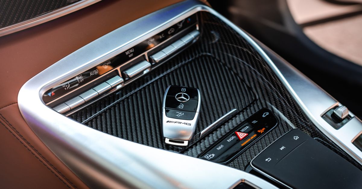 Nissan car key fob — Elkins Park Locksmith