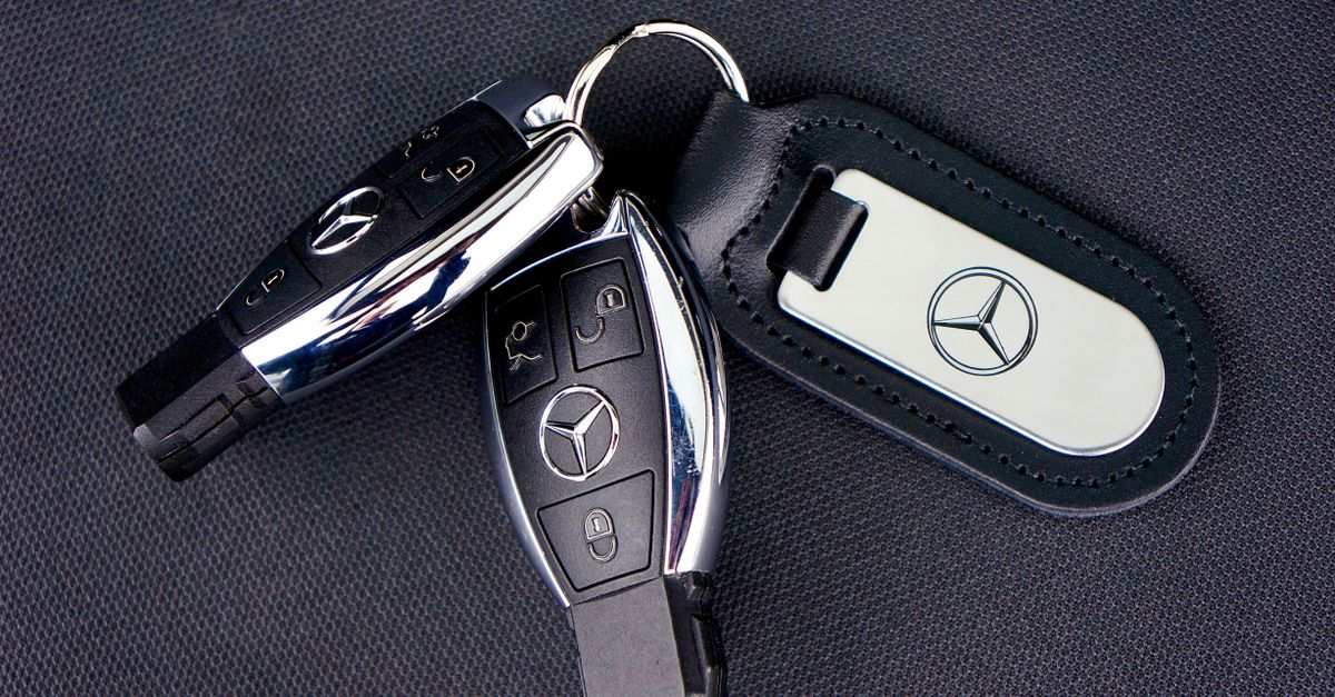Toyota car key fob — Elkins Park Locksmith
