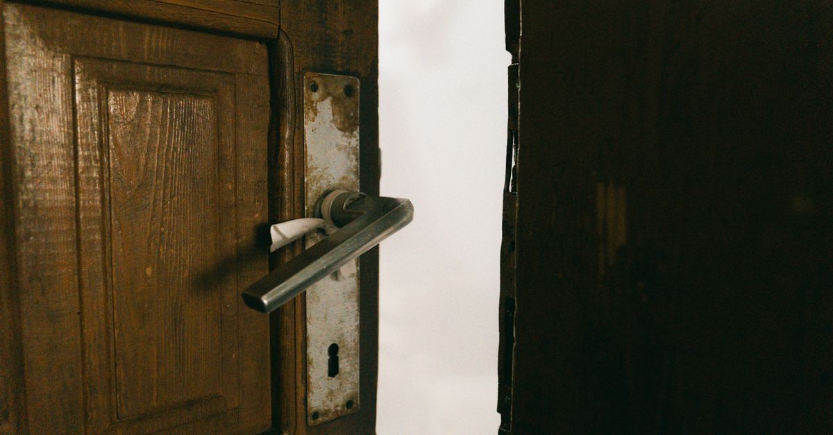 Door Knob Lock Replacement — Elkins Park Locksmith