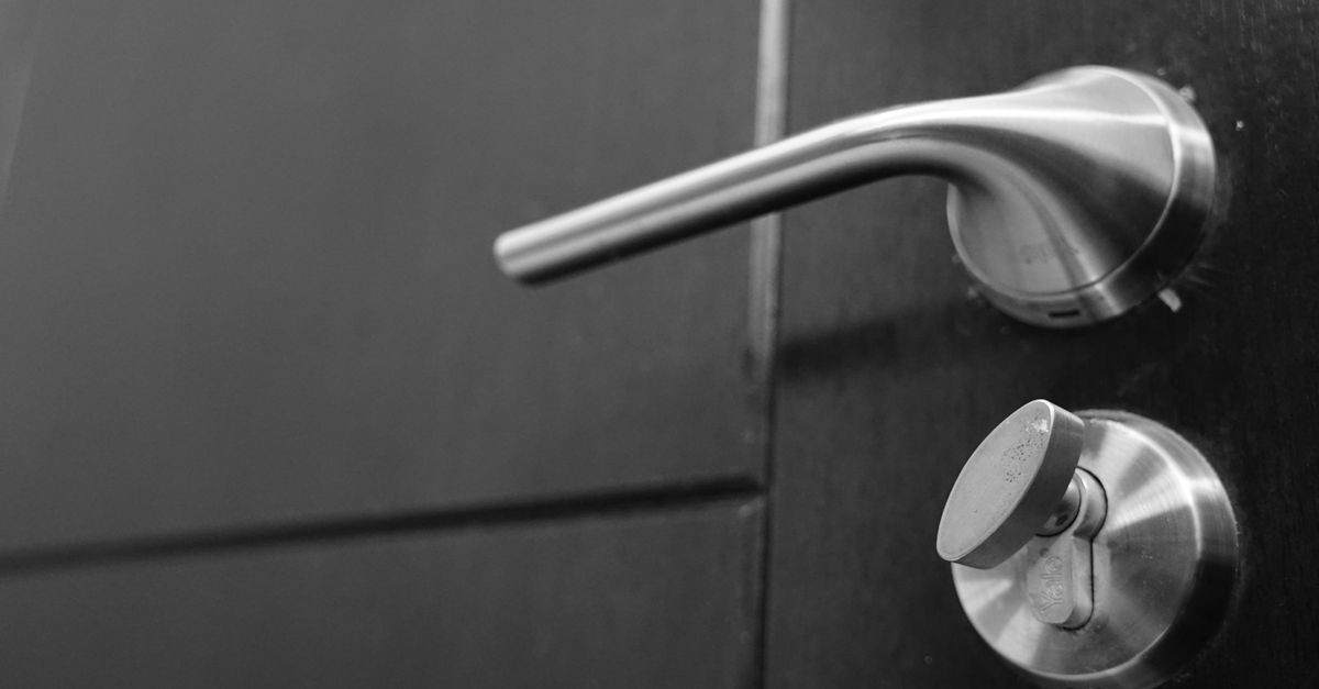 door security hardware — Elkins Park Locksmith